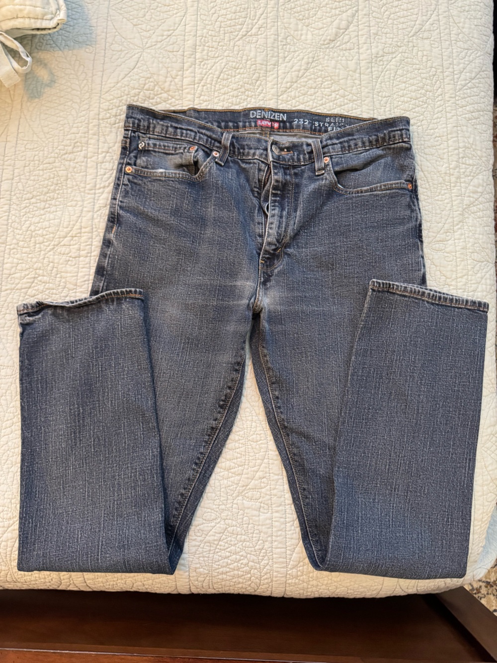 Levi's Men’s Slim Straight Jeans - Faded Blue